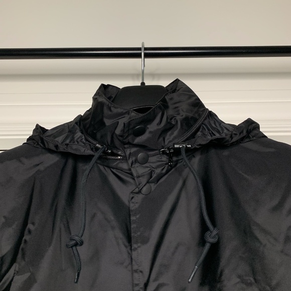 Balenciaga Black Oversized Windbreaker Logo Jacket - Picture 11 of 16